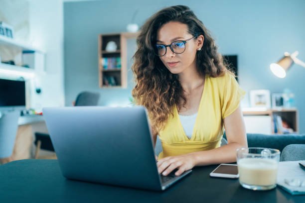 Best Blockchain Courses for Finance Professionals in 2025