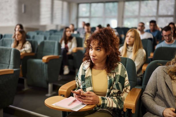 Online Psychology Degree Programs: Flexible Education for Busy People